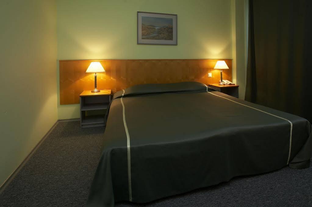 Centrum Hotel Viljandi Extérieur photo