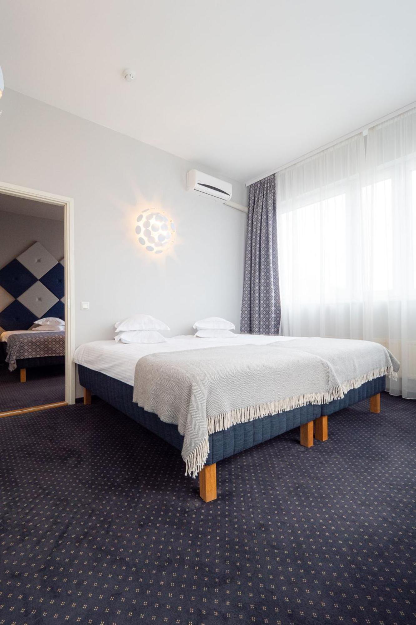 Centrum Hotel Viljandi Extérieur photo
